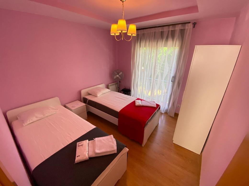 Entire New Apartment 20' From Barcelona Sabadell Exterior photo