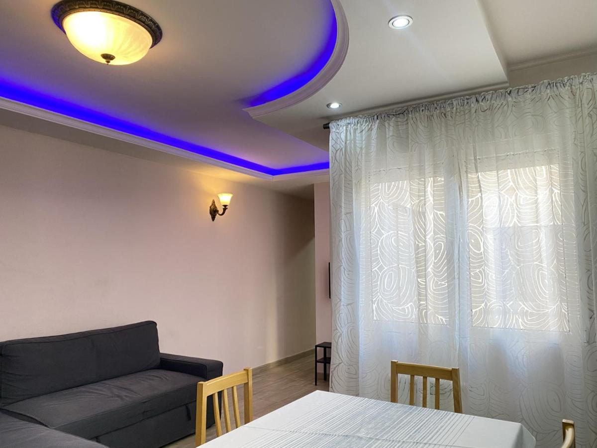 Entire New Apartment 20' From Barcelona Sabadell Exterior photo